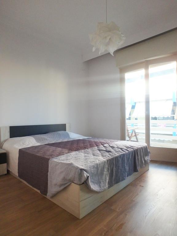 Holiday Apartment Sombrero Néa Péramos المظهر الخارجي الصورة