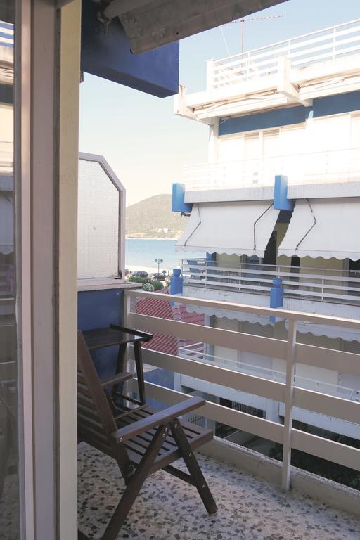 Holiday Apartment Sombrero Néa Péramos المظهر الخارجي الصورة