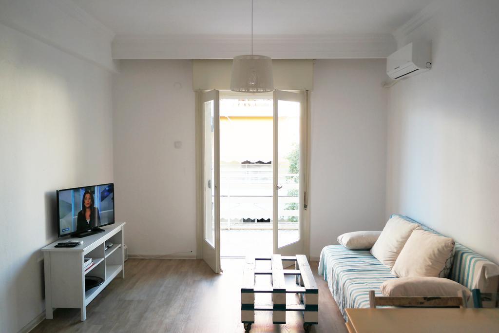 Holiday Apartment Sombrero Néa Péramos المظهر الخارجي الصورة