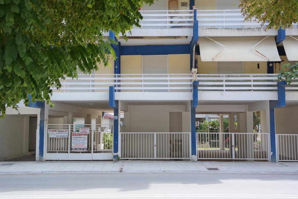 Holiday Apartment Sombrero Néa Péramos المظهر الخارجي الصورة